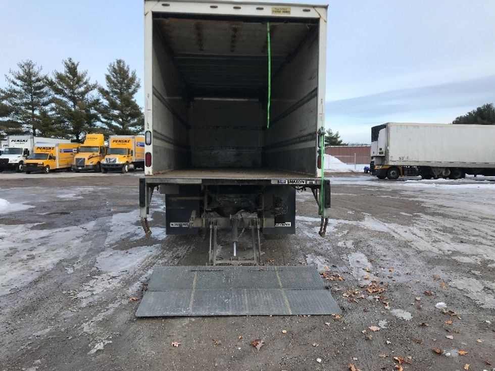 Medium Duty Box Truck-Light and Medium Duty Trucks-Isuzu-2018-FTR-Essex Junction-VT-146,868\n\t\tmiles-$ 41,500 - Image 9