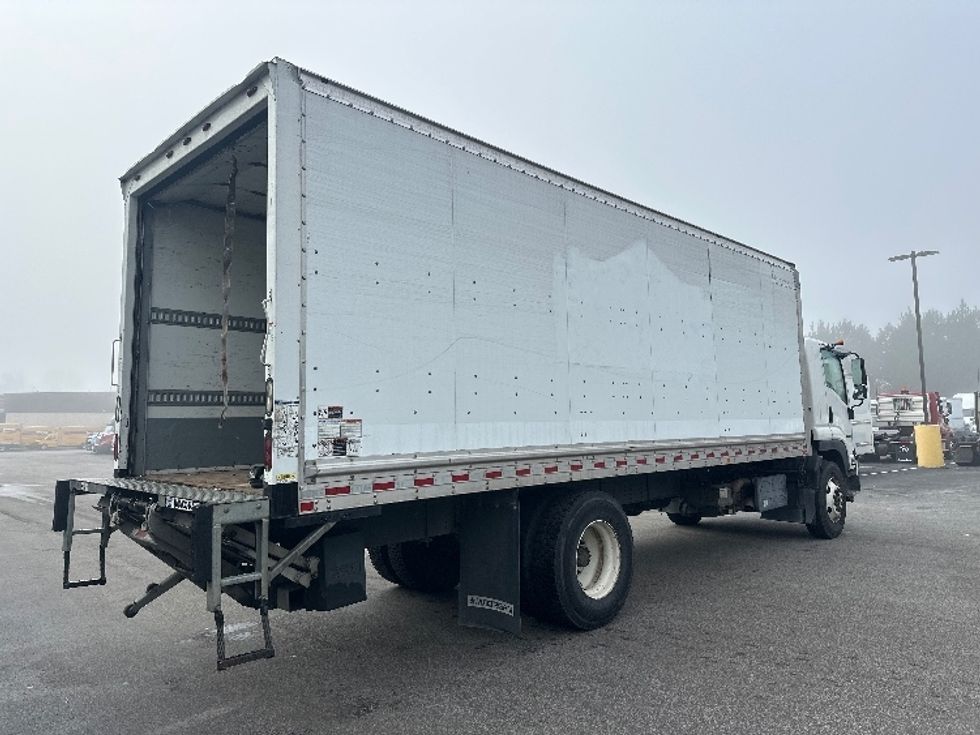 Medium Duty Box Truck-Light and Medium Duty Trucks-Isuzu-2018-FTR-Ladson-SC-130,623\n\t\tmiles-$ 52,500 - Image 11