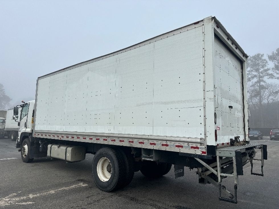 Medium Duty Box Truck-Light and Medium Duty Trucks-Isuzu-2018-FTR-Ladson-SC-130,623\n\t\tmiles-$ 52,500 - Image 6