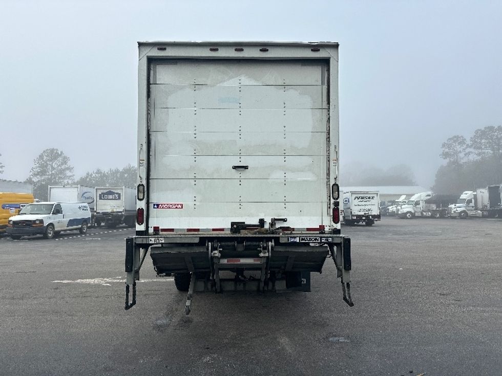 Medium Duty Box Truck-Light and Medium Duty Trucks-Isuzu-2018-FTR-Ladson-SC-130,623\n\t\tmiles-$ 52,500 - Image 7