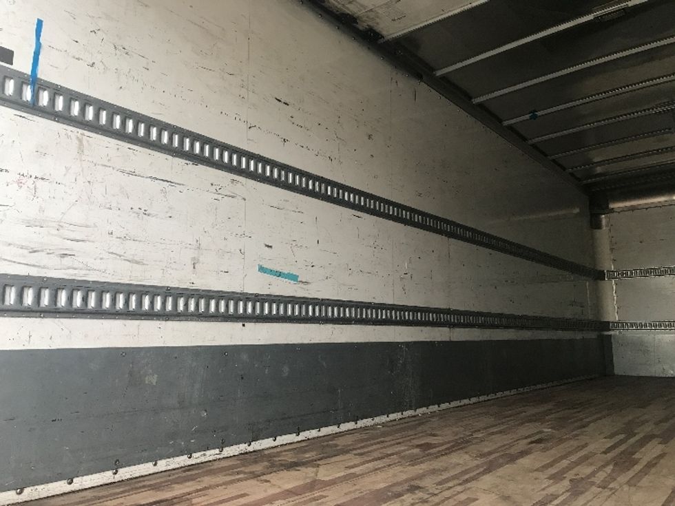 Medium Duty Box Truck-Light and Medium Duty Trucks-Isuzu-2018-FTR-Lexington-SC-191,271\n\t\tmiles-$ 42,000 - Image 11