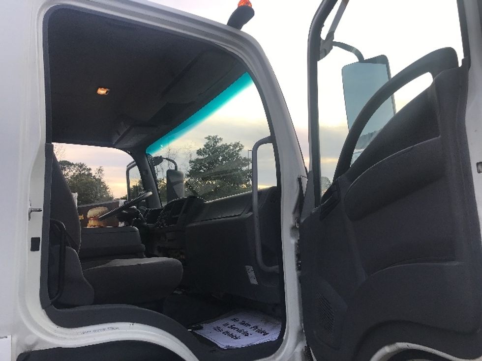 Medium Duty Box Truck-Light and Medium Duty Trucks-Isuzu-2018-FTR-Lexington-SC-191,271\n\t\tmiles-$ 42,000 - Image 20