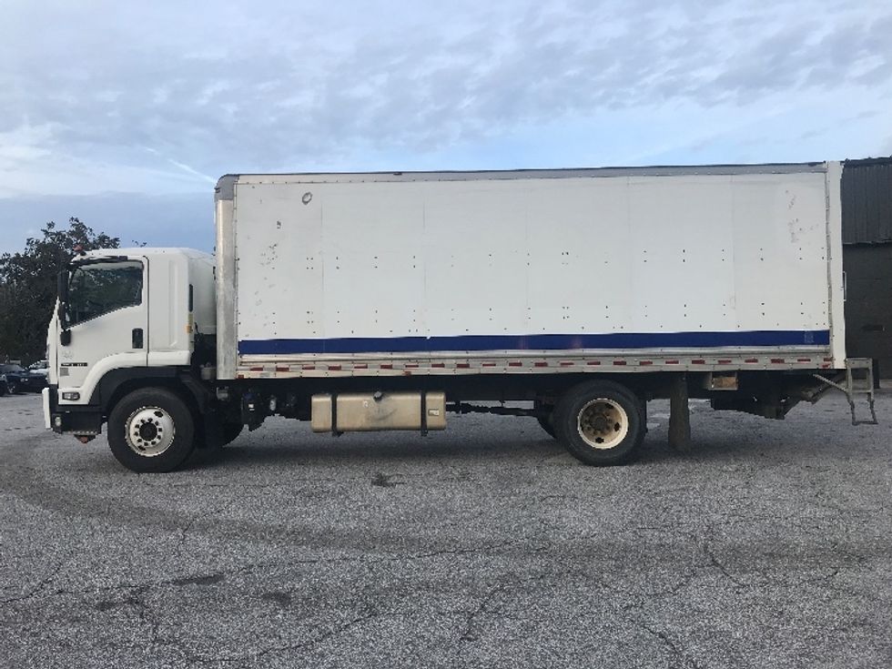 Medium Duty Box Truck-Light and Medium Duty Trucks-Isuzu-2018-FTR-Lexington-SC-191,271\n\t\tmiles-$ 42,000 - Image 4
