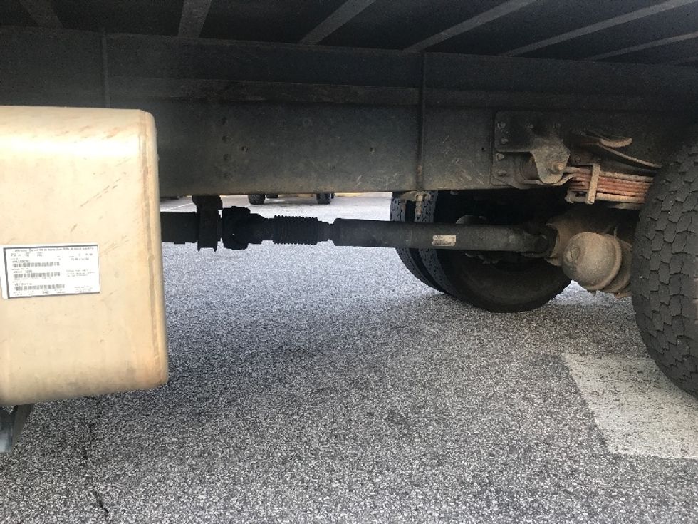 Medium Duty Box Truck-Light and Medium Duty Trucks-Isuzu-2018-FTR-Lexington-SC-191,271\n\t\tmiles-$ 42,000 - Image 5