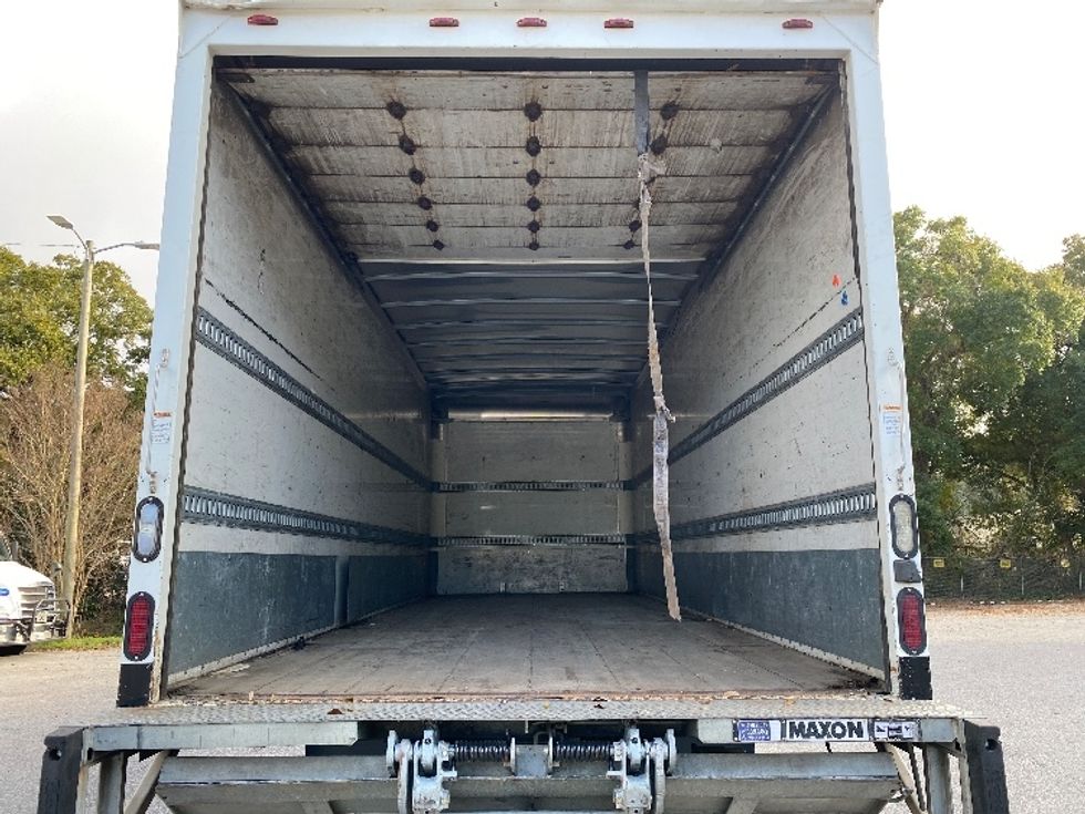 Medium Duty Box Truck-Light and Medium Duty Trucks-Isuzu-2018-FTR-Mobile-AL-165,700\n\t\tmiles-$ 48,500 - Image 8