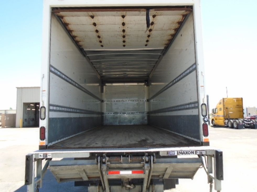 Medium Duty Box Truck-Light and Medium Duty Trucks-Isuzu-2018-FTR-North Liberty-IA-94,940\n\t\tmiles-$ 46,000 - Image 10