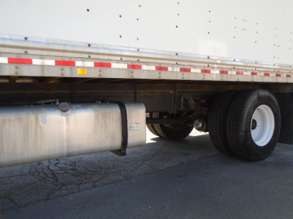 Medium Duty Box Truck-Light and Medium Duty Trucks-Isuzu-2018-FTR-North Liberty-IA-94,940\n\t\tmiles-$ 46,000 - Image 5