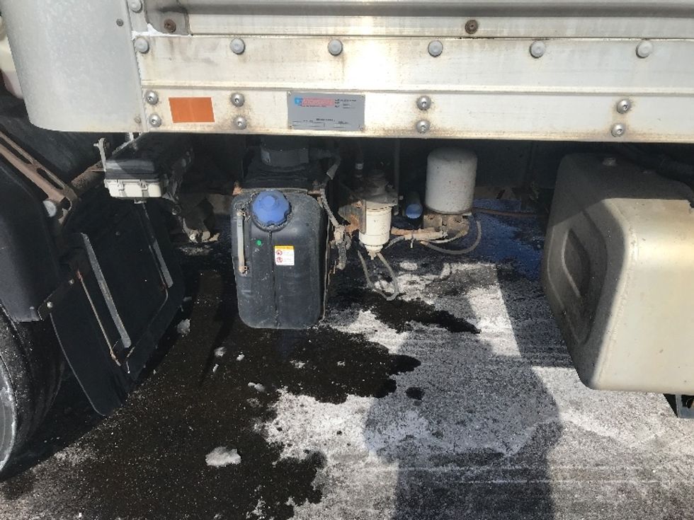 Medium Duty Box Truck-Light and Medium Duty Trucks-Isuzu-2018-FTR-Rothschild-WI-188,780\n\t\tmiles-$ 40,000 - Image 26