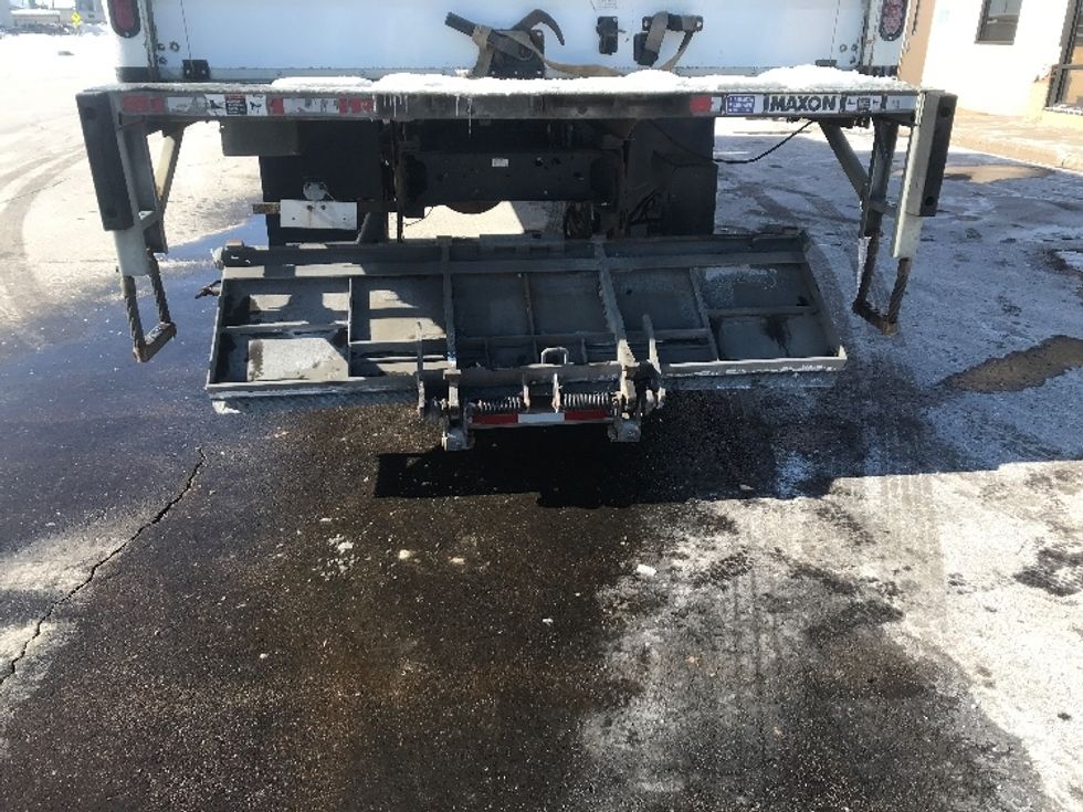 Medium Duty Box Truck-Light and Medium Duty Trucks-Isuzu-2018-FTR-Rothschild-WI-188,780\n\t\tmiles-$ 40,000 - Image 9