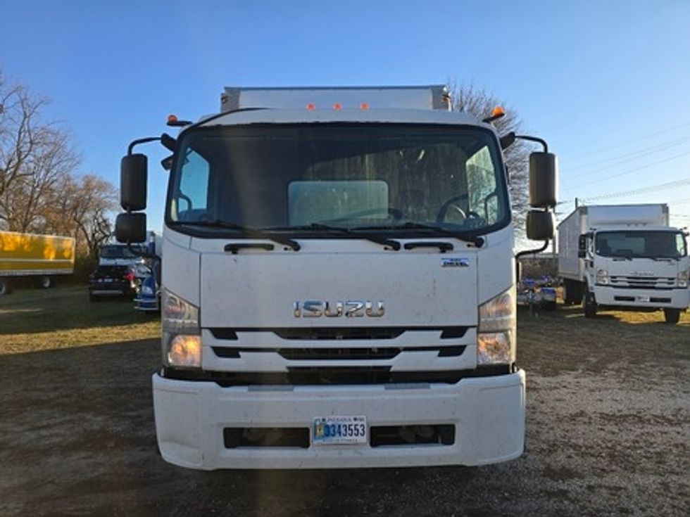 Medium Duty Box Truck-Light and Medium Duty Trucks-Isuzu-2018-FTR-Springfield-MO-156,126\n\t\tmiles-$ 42,000 - Image 1