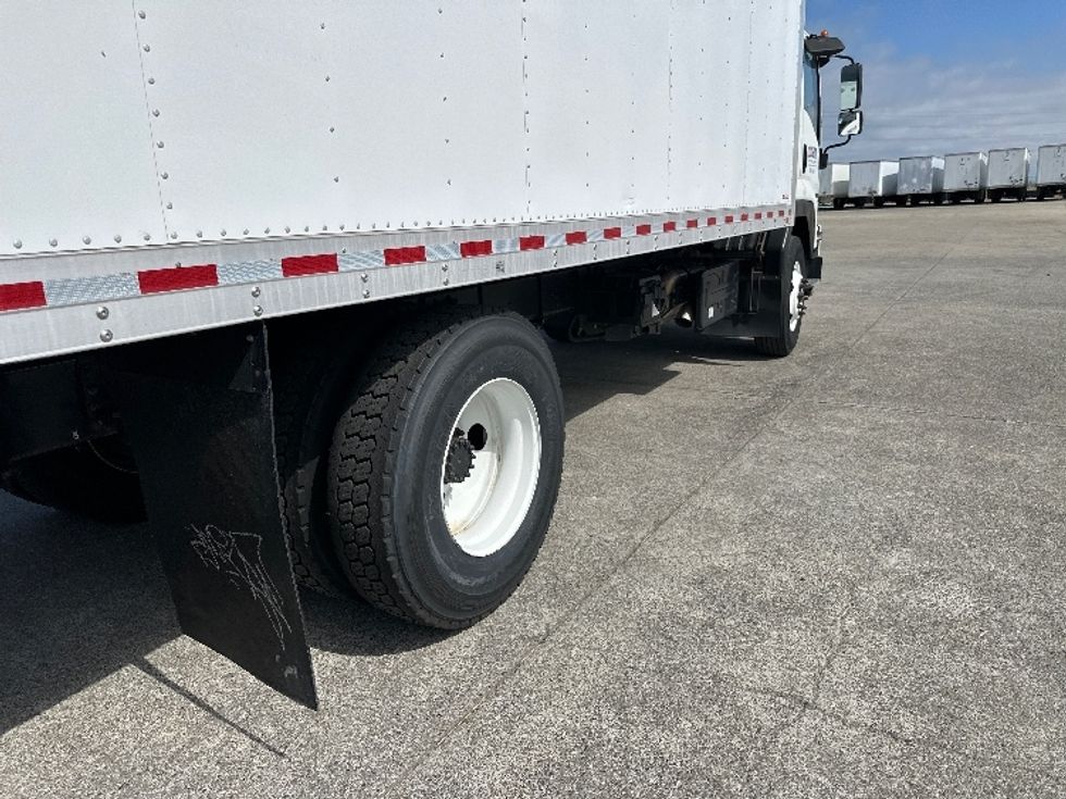 Medium Duty Box Truck-Light and Medium Duty Trucks-Isuzu-2018-FTR-West Sacramento-CA-114,151\n\t\tmiles-$ 46,250 - Image 14