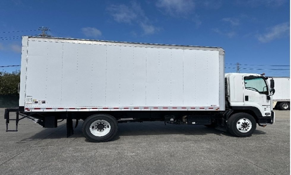 Medium Duty Box Truck-Light and Medium Duty Trucks-Isuzu-2018-FTR-West Sacramento-CA-114,151\n\t\tmiles-$ 46,250 - Image 15
