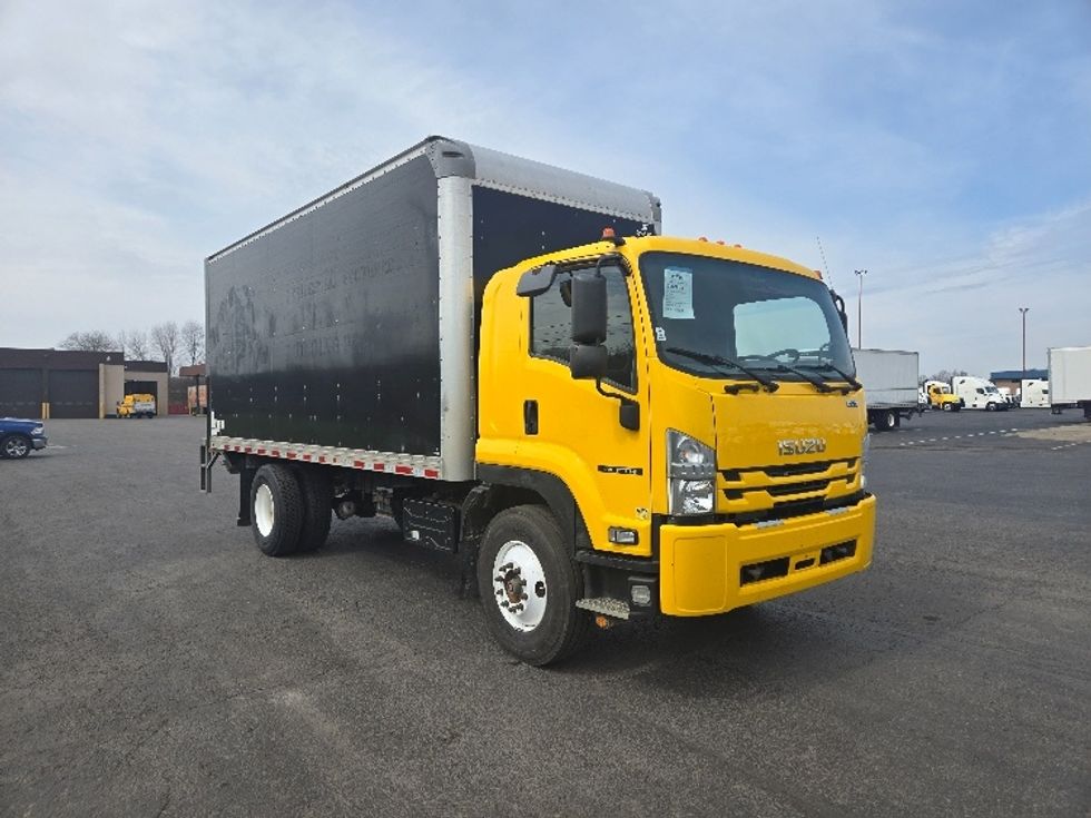 Medium Duty Box Truck-Light and Medium Duty Trucks-Isuzu-2018-FTR-White Deer-PA-110,726\n\t\tmiles-$ 43,750 - Image 1