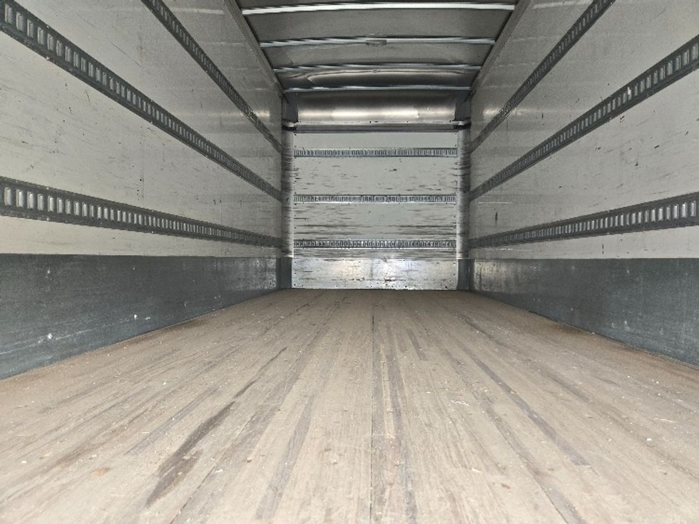 Medium Duty Box Truck-Light and Medium Duty Trucks-Isuzu-2018-FTR-White Deer-PA-110,726\n\t\tmiles-$ 43,750 - Image 8