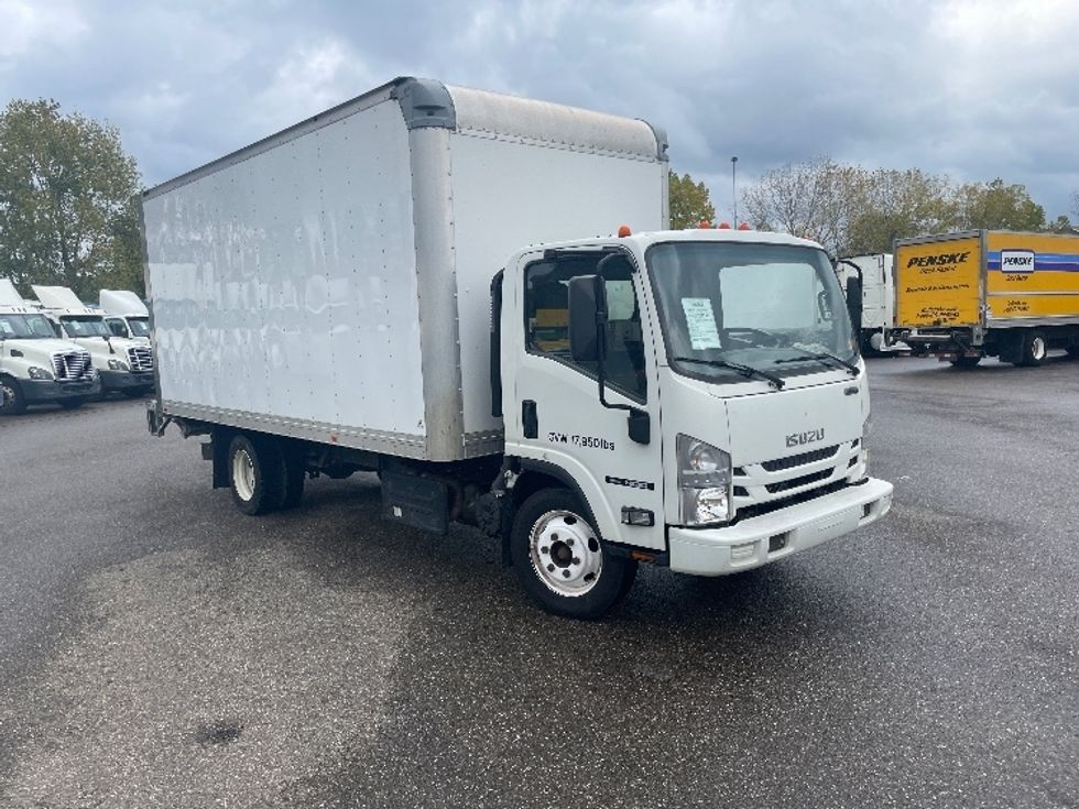 2018 Isuzu NQR Medium Duty Box Truck