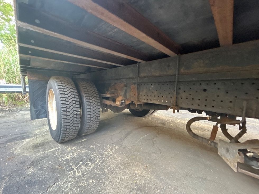 Medium Duty Box Truck-Light and Medium Duty Trucks-Isuzu-2018-NQR-Braintree-MA-63,706\n\t\tmiles-$ 40,250 - Image 15