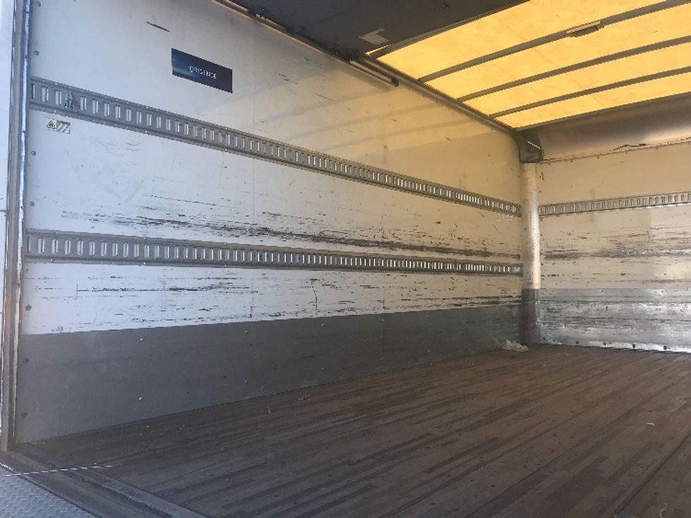 Medium Duty Box Truck-Light and Medium Duty Trucks-Isuzu-2018-NQR-Torrance-CA-123,580\n\t\tmiles-$ 44,250 - Image 11