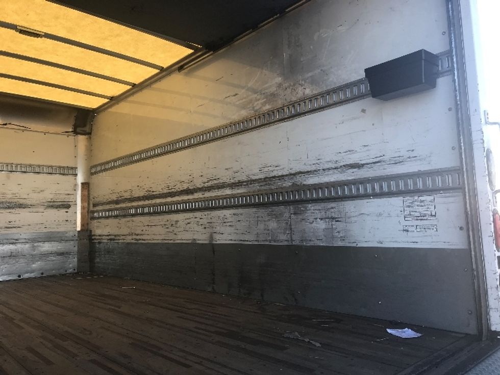 Medium Duty Box Truck-Light and Medium Duty Trucks-Isuzu-2018-NQR-Torrance-CA-123,580\n\t\tmiles-$ 44,250 - Image 12