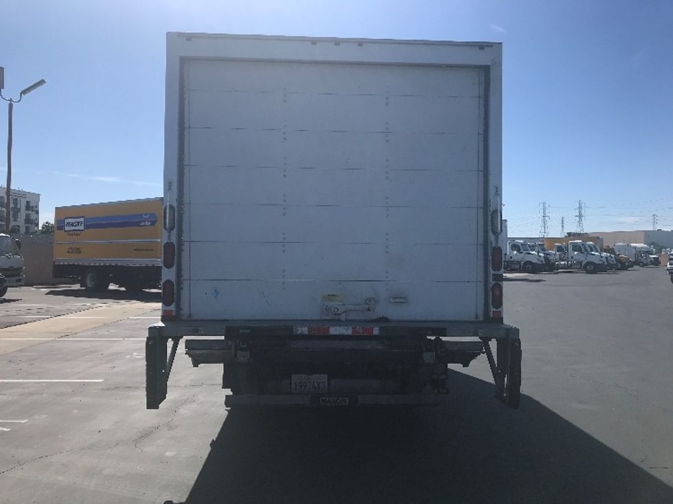 Medium Duty Box Truck-Light and Medium Duty Trucks-Isuzu-2018-NQR-Torrance-CA-123,580\n\t\tmiles-$ 44,250 - Image 7