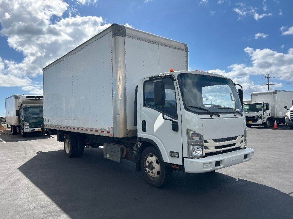 Medium Duty Box Truck-Light and Medium Duty Trucks-Isuzu-2018-NQR-Torrance-CA-200,936\n\t\tmiles-$ 28,000 - Image 1