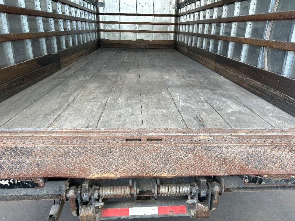 Medium Duty Box Truck-Light and Medium Duty Trucks-Isuzu-2018-NQR-Torrance-CA-200,936\n\t\tmiles-$ 28,000 - Image 10