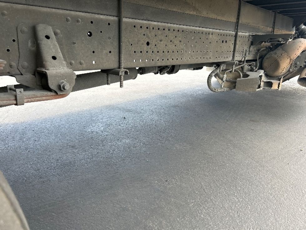 Medium Duty Box Truck-Light and Medium Duty Trucks-Isuzu-2018-NQR-Torrance-CA-200,936\n\t\tmiles-$ 28,000 - Image 14