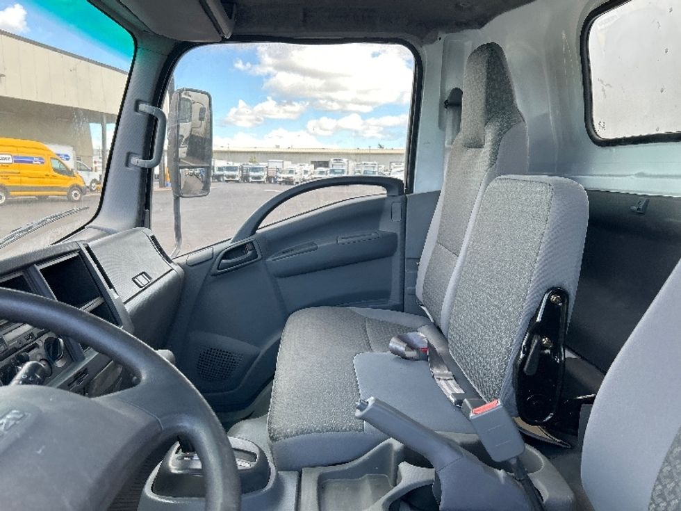 Medium Duty Box Truck-Light and Medium Duty Trucks-Isuzu-2018-NQR-Torrance-CA-200,936\n\t\tmiles-$ 28,000 - Image 19