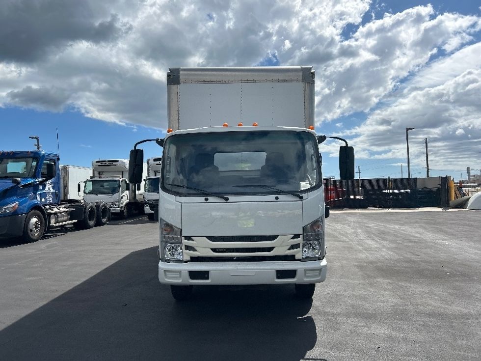 Medium Duty Box Truck-Light and Medium Duty Trucks-Isuzu-2018-NQR-Torrance-CA-200,936\n\t\tmiles-$ 28,000 - Image 2
