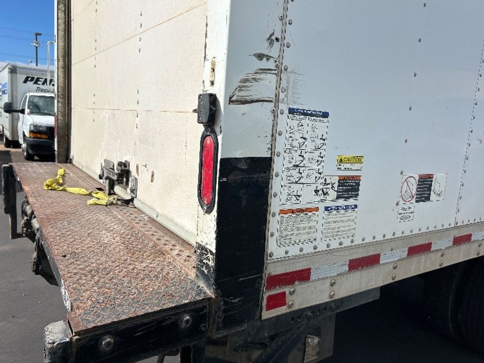 Medium Duty Box Truck-Light and Medium Duty Trucks-Isuzu-2018-NQR-Torrance-CA-200,936\n\t\tmiles-$ 28,000 - Image 27