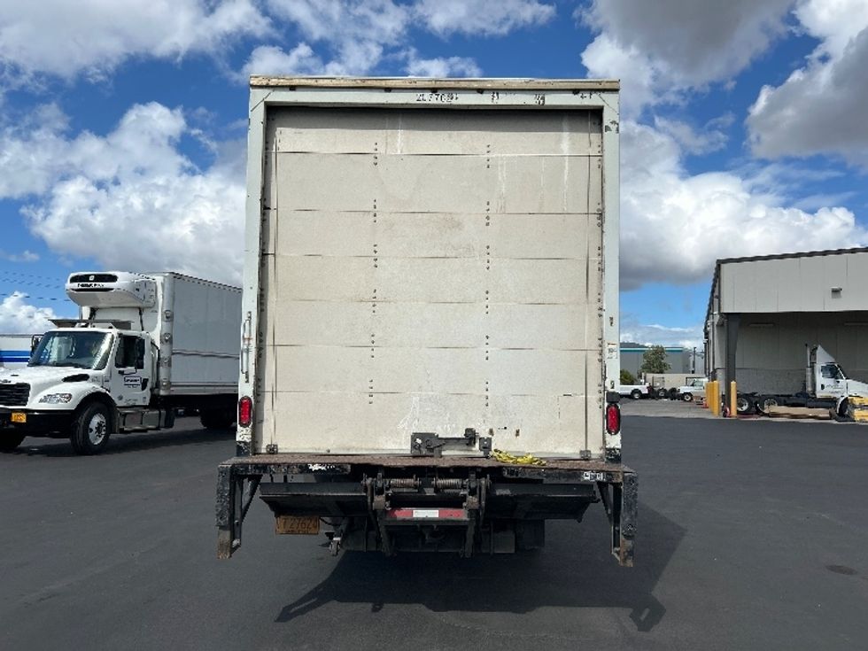 Medium Duty Box Truck-Light and Medium Duty Trucks-Isuzu-2018-NQR-Torrance-CA-200,936\n\t\tmiles-$ 28,000 - Image 7