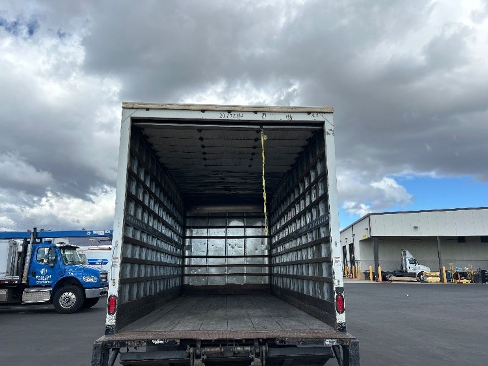 Medium Duty Box Truck-Light and Medium Duty Trucks-Isuzu-2018-NQR-Torrance-CA-200,936\n\t\tmiles-$ 28,000 - Image 8