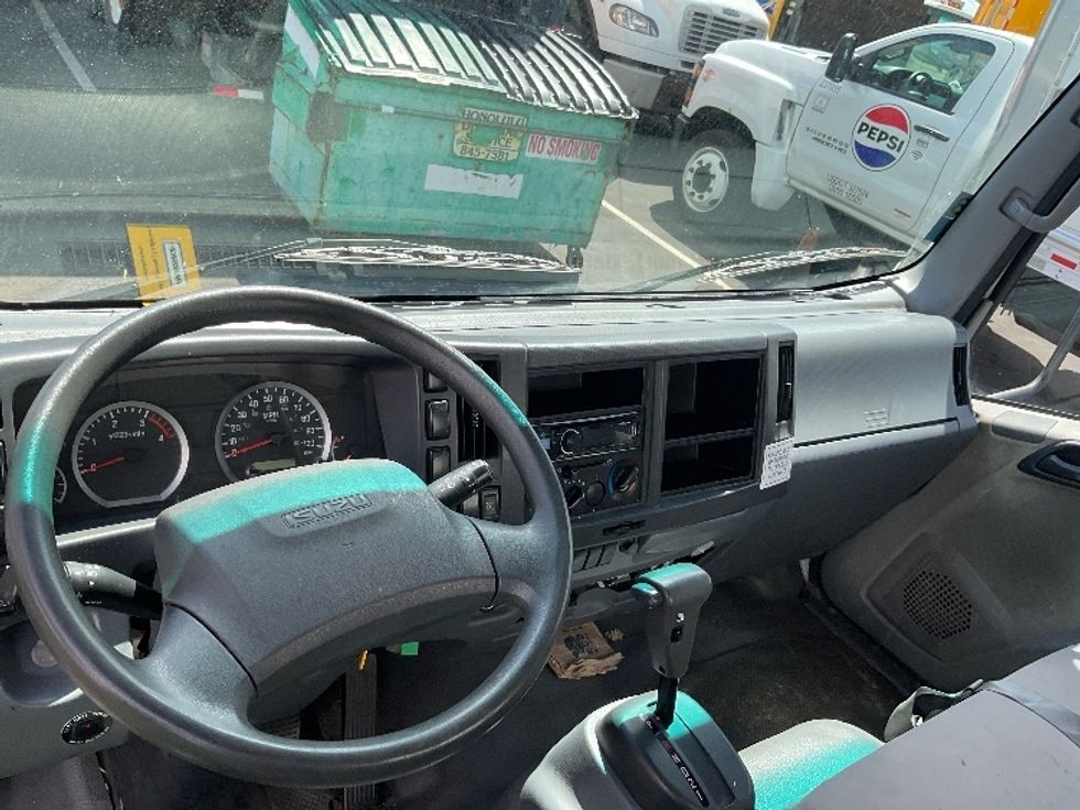 Medium Duty Box Truck-Light and Medium Duty Trucks-Isuzu-2018-NQR-Torrance-CA-65,605\n\t\tmiles-$ 44,750 - Image 18