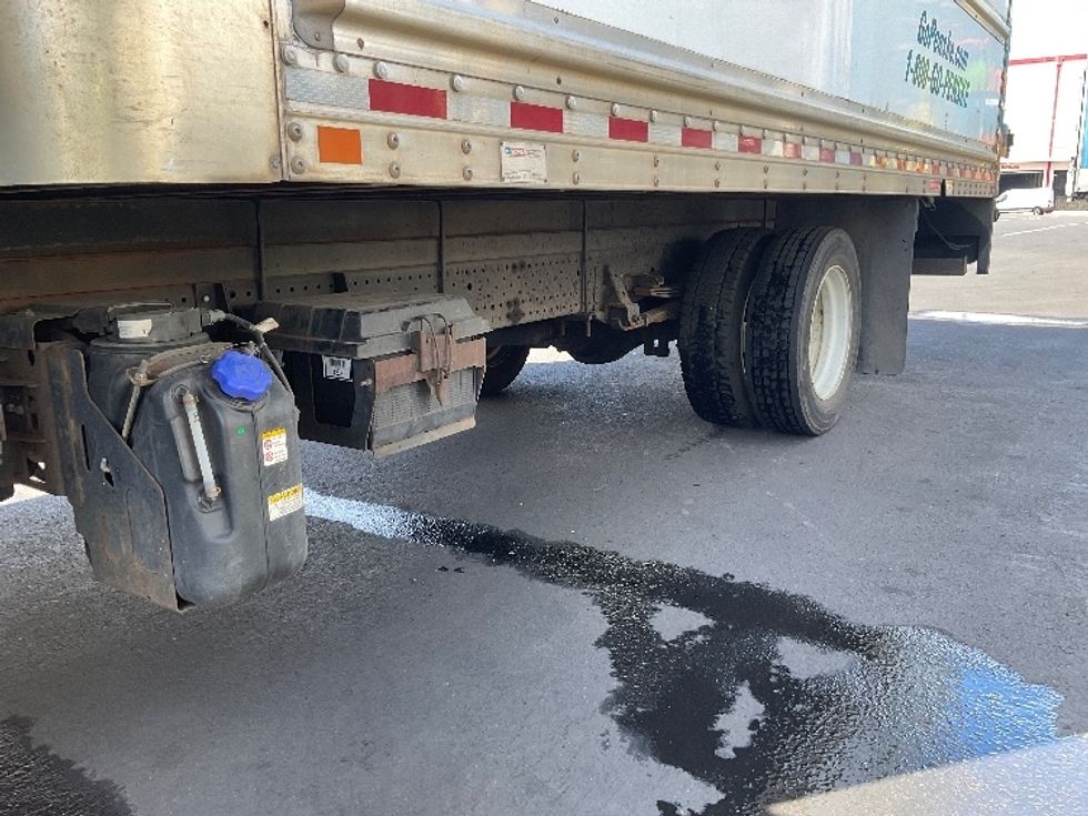 Medium Duty Box Truck-Light and Medium Duty Trucks-Isuzu-2018-NQR-Torrance-CA-65,605\n\t\tmiles-$ 44,750 - Image 5