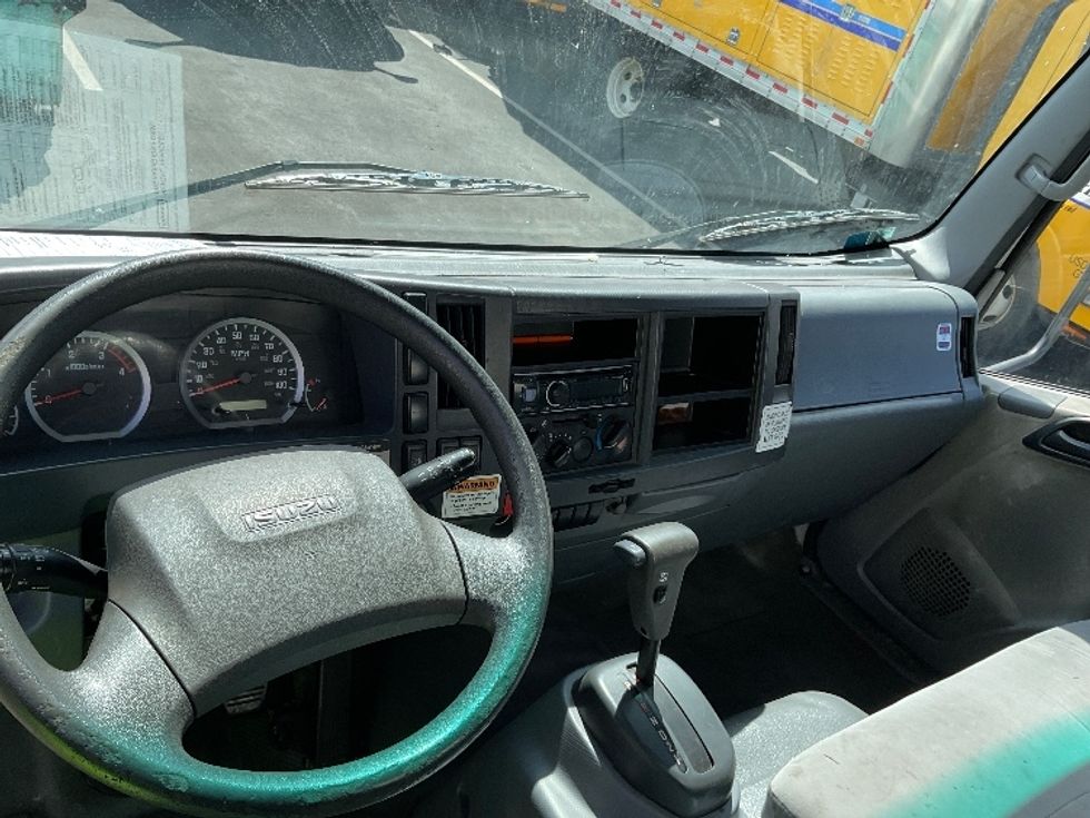 Medium Duty Box Truck-Light and Medium Duty Trucks-Isuzu-2018-NQR-Torrance-CA-86,882\n\t\tmiles-$ 44,000 - Image 18