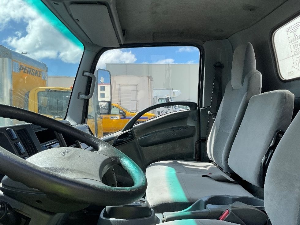 Medium Duty Box Truck-Light and Medium Duty Trucks-Isuzu-2018-NQR-Torrance-CA-86,882\n\t\tmiles-$ 44,000 - Image 19
