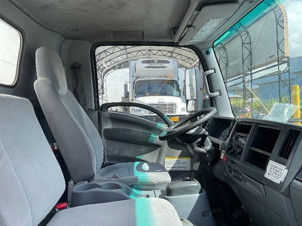 Medium Duty Box Truck-Light and Medium Duty Trucks-Isuzu-2018-NQR-Torrance-CA-86,882\n\t\tmiles-$ 44,000 - Image 22