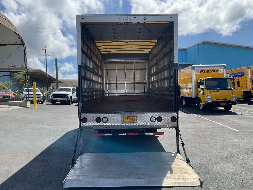Medium Duty Box Truck-Light and Medium Duty Trucks-Isuzu-2018-NQR-Torrance-CA-86,882\n\t\tmiles-$ 44,000 - Image 8