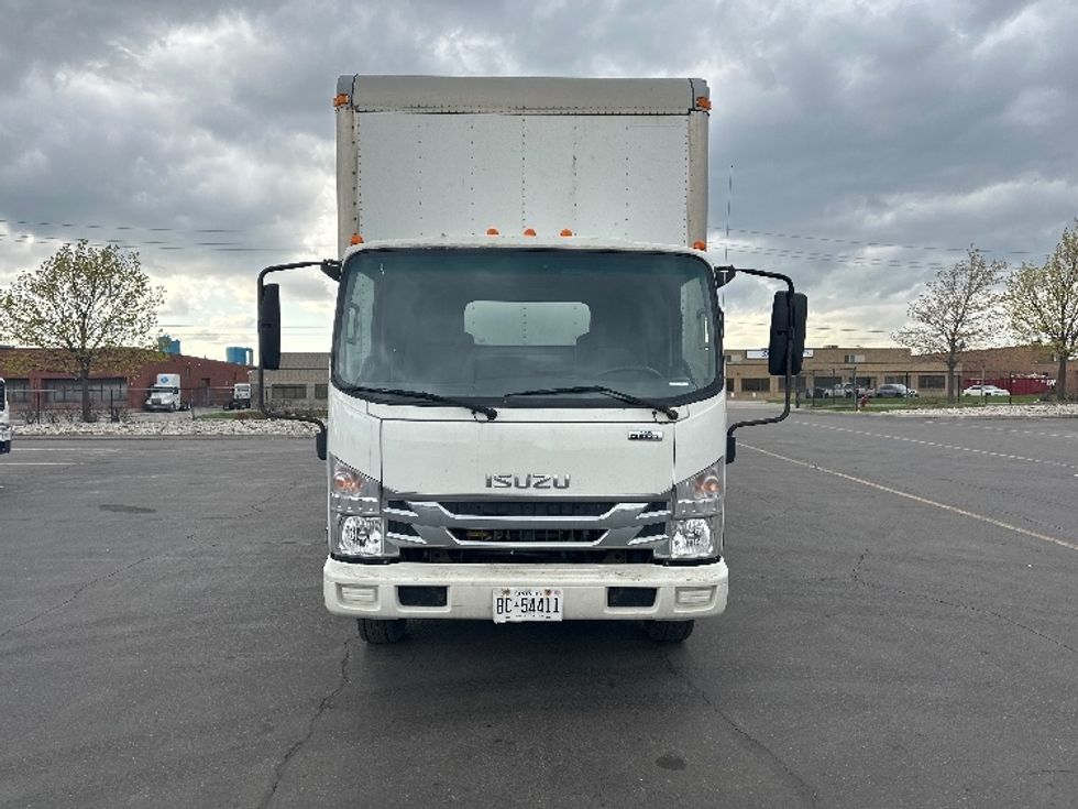 Medium Duty Box Truck-Light and Medium Duty Trucks-Isuzu-2018-NRR-Mississauga-ON-317,504\n\t\tkm-$ 45,750 - Image 2