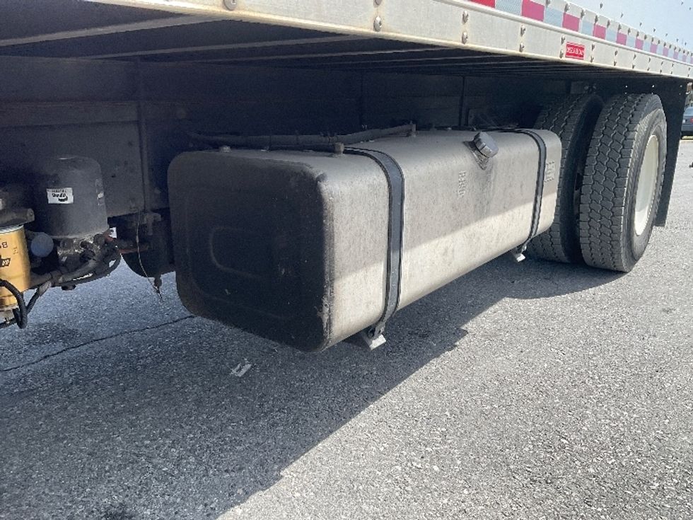 Medium Duty Box Truck-Light and Medium Duty Trucks-Isuzu-2019-FTR-Dayton-NJ-141,637\n\t\tmiles-$ 44,250 - Image 5