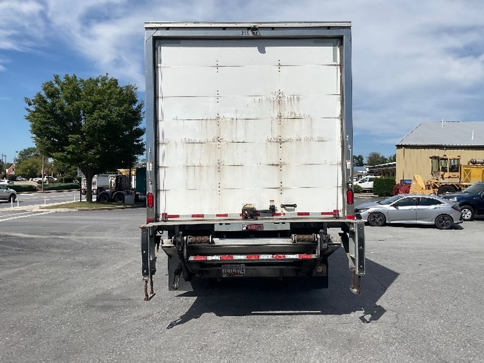 Medium Duty Box Truck-Light and Medium Duty Trucks-Isuzu-2019-FTR-Dayton-NJ-141,637\n\t\tmiles-$ 44,250 - Image 7