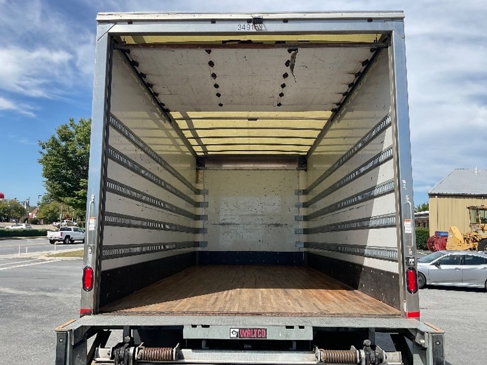 Medium Duty Box Truck-Light and Medium Duty Trucks-Isuzu-2019-FTR-Dayton-NJ-141,637\n\t\tmiles-$ 44,250 - Image 8