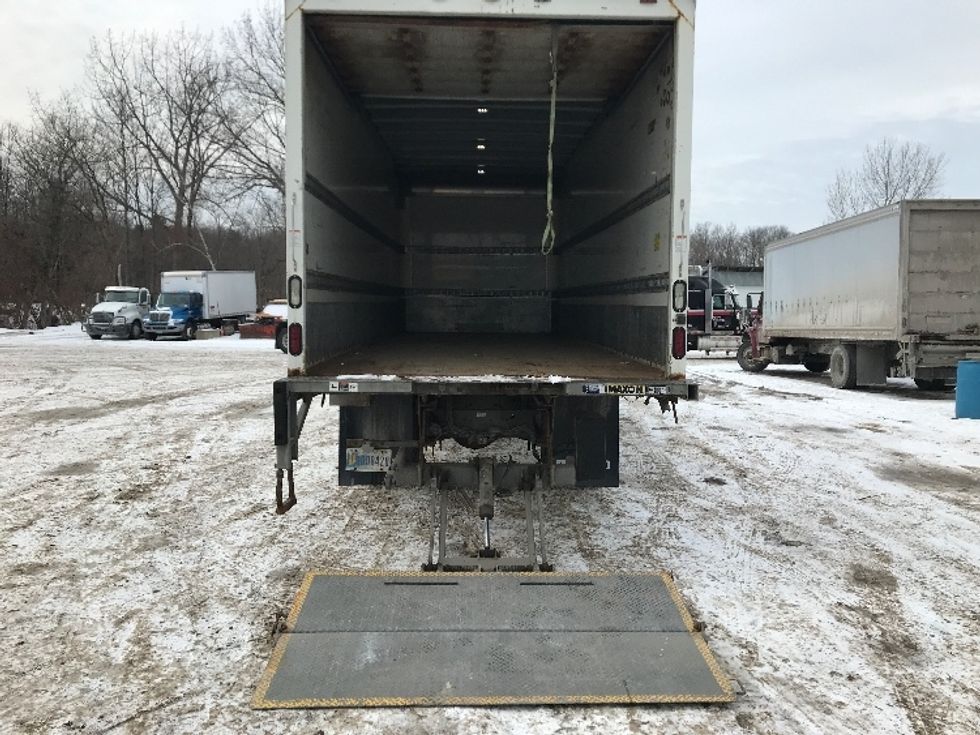 Medium Duty Box Truck-Light and Medium Duty Trucks-Isuzu-2019-FTR-Essex Junction-VT-139,940\n\t\tmiles-$ 54,500 - Image 10