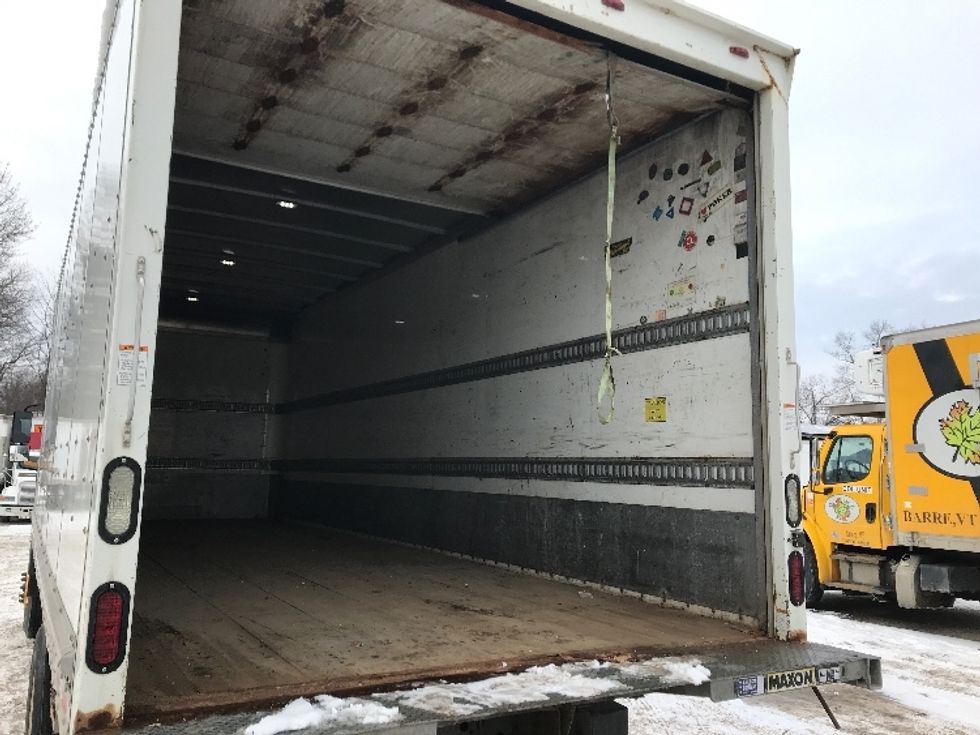 Medium Duty Box Truck-Light and Medium Duty Trucks-Isuzu-2019-FTR-Essex Junction-VT-139,940\n\t\tmiles-$ 54,500 - Image 12