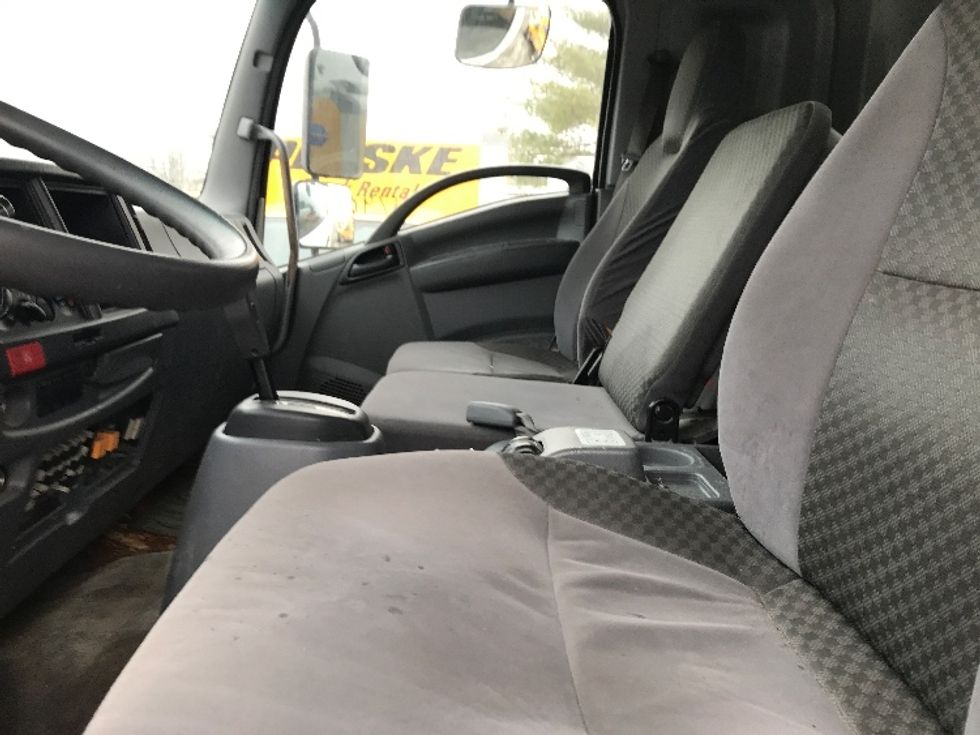 Medium Duty Box Truck-Light and Medium Duty Trucks-Isuzu-2019-FTR-Essex Junction-VT-139,940\n\t\tmiles-$ 54,500 - Image 19