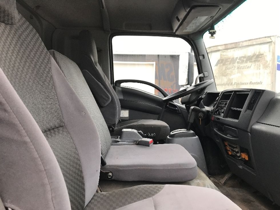 Medium Duty Box Truck-Light and Medium Duty Trucks-Isuzu-2019-FTR-Essex Junction-VT-139,940\n\t\tmiles-$ 54,500 - Image 22