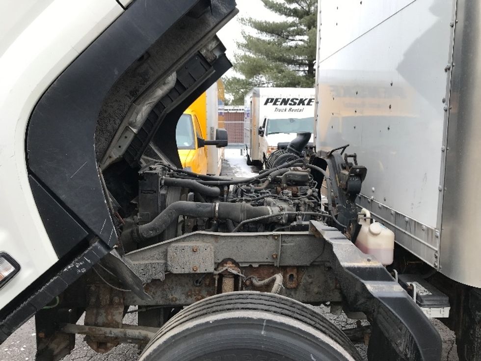 Medium Duty Box Truck-Light and Medium Duty Trucks-Isuzu-2019-FTR-Essex Junction-VT-139,940\n\t\tmiles-$ 54,500 - Image 24