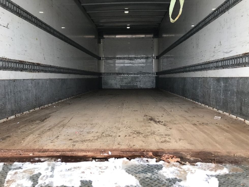 Medium Duty Box Truck-Light and Medium Duty Trucks-Isuzu-2019-FTR-Essex Junction-VT-139,940\n\t\tmiles-$ 54,500 - Image 8