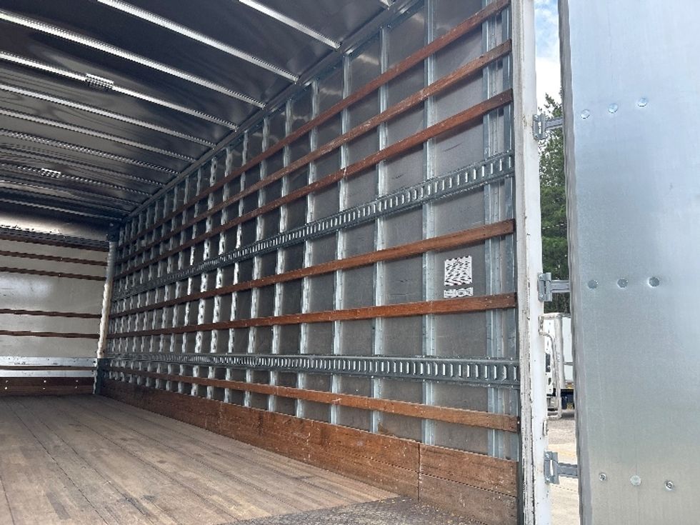 Medium Duty Box Truck-Light and Medium Duty Trucks-Isuzu-2019-FTR-Pell City-AL-128,379\n\t\tmiles-$ 45,750 - Image 12
