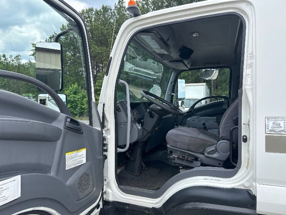 Medium Duty Box Truck-Light and Medium Duty Trucks-Isuzu-2019-FTR-Pell City-AL-128,379\n\t\tmiles-$ 45,750 - Image 16