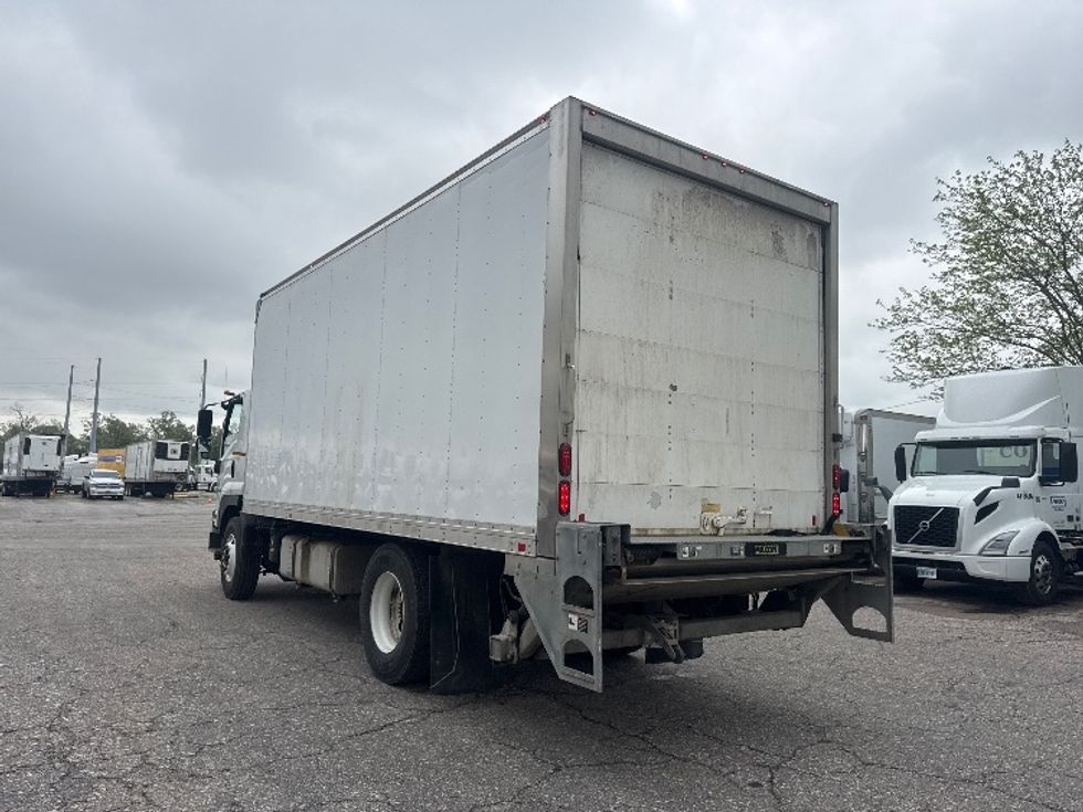 Medium Duty Box Truck-Light and Medium Duty Trucks-Isuzu-2019-FTR-Sioux Falls-SD-95,846\n\t\tmiles-$ 52,750 - Image 6